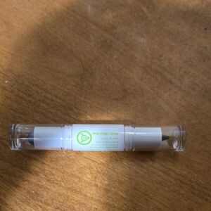 Mary Kay At Play Dual-Ended Eyeliner - Iced Lilac